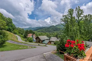 193 Valley Creek Dr, Maggie Valley, NC 28751 - Photo 3