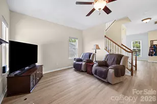 109 Oak Grove Ct, Fort Mill, SC 29715 - Photo 9