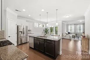 5036 Lydney Cir, Waxhaw, NC 28173 - Photo 5