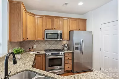 6408 Silver Star Lane, Charlotte, NC 28210 - Photo 15