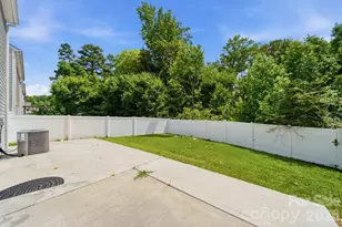 9539 Kendall Dr, Charlotte, NC 28214 - Photo 35