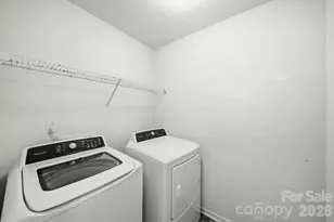 9539 Kendall Dr, Charlotte, NC 28214 - Photo 33