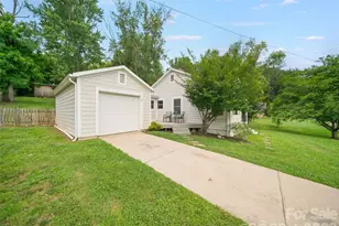 25 Nesbitt St, Waynesville, NC 28786 - Photo 31