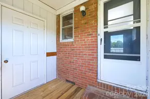 7537 Old Plank Rd, Stanley, NC 28164 - Photo 15