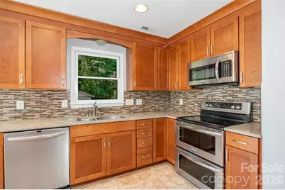 2213 Century Oaks Lane, Charlotte, NC 28262 - Photo 9