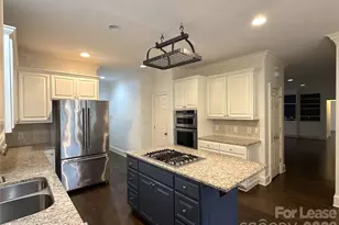 1500 Ferncliff Rd, Charlotte, NC 28211 - Photo 9