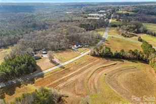 6027 Campbell Rd, York, SC 29745 - Photo 5