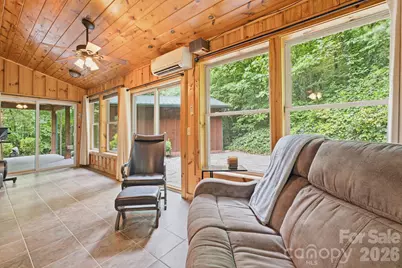 1026 High Top Mountain Road, Whittier, NC 28789 - Photo 21