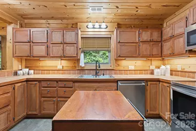 1026 High Top Mountain Road, Whittier, NC 28789 - Photo 13