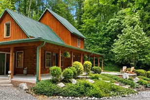 1026 High Top Mountain Rd, Whittier, NC 28789 - Photo 5