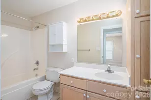 112 Mooreland Dr NE, Conover, NC 28613 - Photo 31