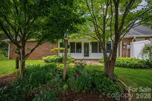 112 Mooreland Dr NE, Conover, NC 28613 - Photo 5