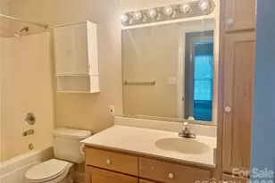 112 Mooreland Dr NE, Conover, NC 28613 - Photo 25