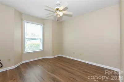 5008 Lawndale Drive, Greensboro, NC 27455 - Photo 15