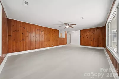 218 33rd Street SW, Hickory, NC 28602 - Photo 19