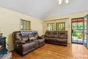 30 Clover Ln, Burnsville, NC 28714 - Photo 7