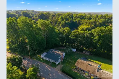 32 W Highland Avenue, Granite Falls, NC 28630 - Photo 31