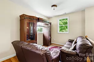 10130 Fairlea Dr, Charlotte, NC 28269 - Photo 33