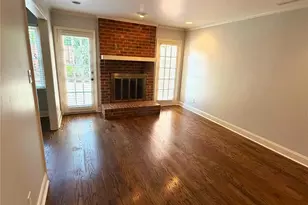 6648 Bunker Hill Cir, Charlotte, NC 28210 - Photo 5