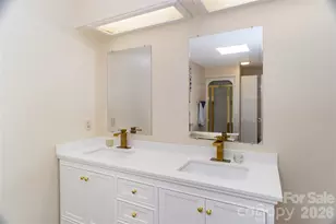 101 Friar Tuck Ln, Maggie Valley, NC 28751 - Photo 21