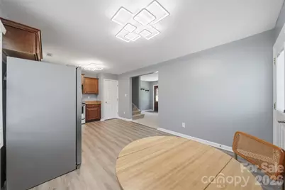 1401 Southwest Boulevard, Newton, NC 28658 - Photo 9