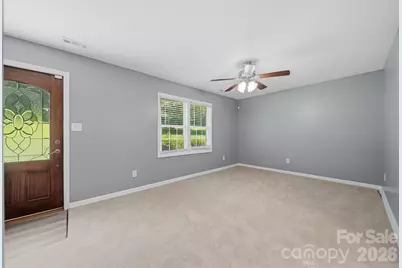 1401 Southwest Boulevard, Newton, NC 28658 - Photo 7