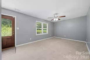 1401 Southwest Blvd, Newton, NC 28658 - Photo 7