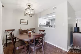 9319 S Vicksburg Park Ct, Charlotte, NC 28210 - Photo 17