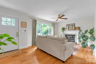 105 Azalea Ct, Greenville, SC 29615 - Photo 9