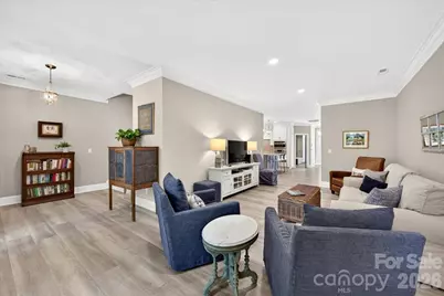 242 S Faulkner Way, Davidson, NC 28036 - Photo 5