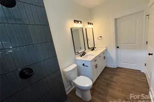 907 Orangewood St, Kannapolis, NC 28081 - Photo 11