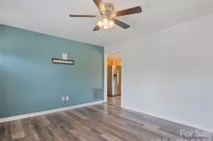 111 Keith St, Clyde, NC 28721 - Photo 11