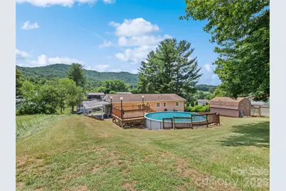 111 Keith Street, Clyde, NC 28721 - Photo 3