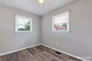 111 Keith St, Clyde, NC 28721 - Photo 23