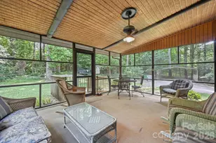 6808 Linda Lake Dr, Charlotte, NC 28215 - Photo 17