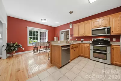 4305 Cottingham Drive, Hickory, NC 28602 - Photo 15