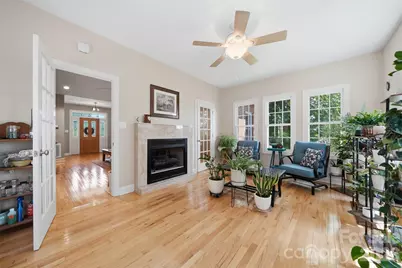 4305 Cottingham Drive, Hickory, NC 28602 - Photo 9