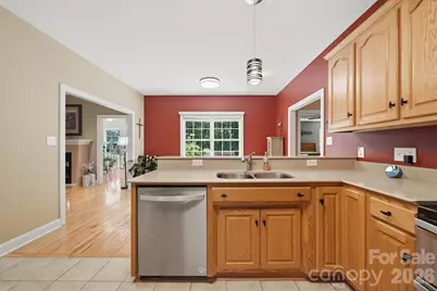 4305 Cottingham Drive, Hickory, NC 28602 - Photo 17