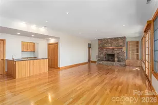 98 Flat Creek Rd, Fairview, NC 28730 - Photo 27