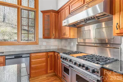 98 Flat Creek Road, Fairview, NC 28730 - Photo 15