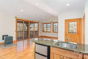 98 Flat Creek Rd, Fairview, NC 28730 - Photo 33