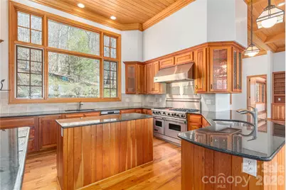 98 Flat Creek Road, Fairview, NC 28730 - Photo 13