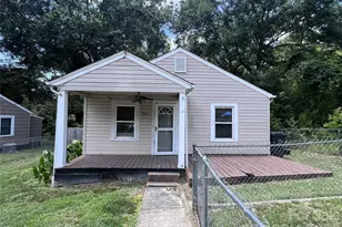 409 S Maple St, Dallas, NC 28034 - Photo 3