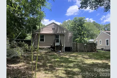 409 S Maple Street, Dallas, NC 28034 - Photo 21