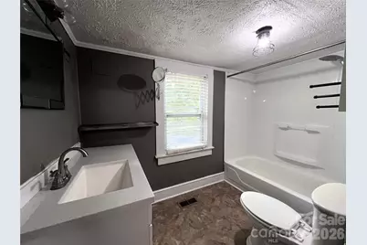 409 S Maple Street, Dallas, NC 28034 - Photo 17