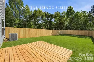 2943 Sloan Dr, Charlotte, NC 28208 - Photo 41