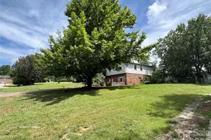 139 Vista Dr, Forest City, NC 28043 - Photo 25
