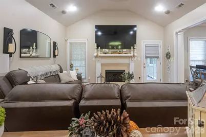 2041 Fairways Drive, Cherryville, NC 28021 - Photo 9