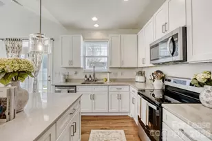 13718 Aldenbrook Dr, Huntersville, NC 28078 - Photo 11