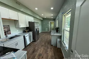 68 Circle Dr, Marion, NC 28752 - Photo 5